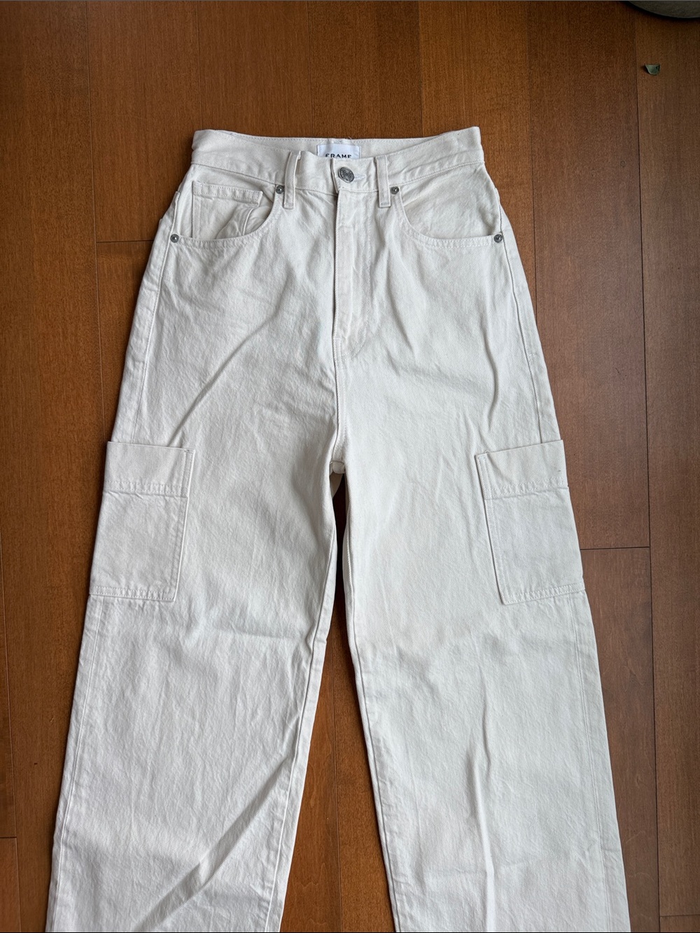 Frame High Rise Utility Cargo Pants - Picture 5 of 6
